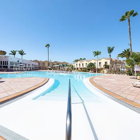 Maspalomas Club *