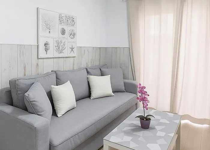 Apartament Club *